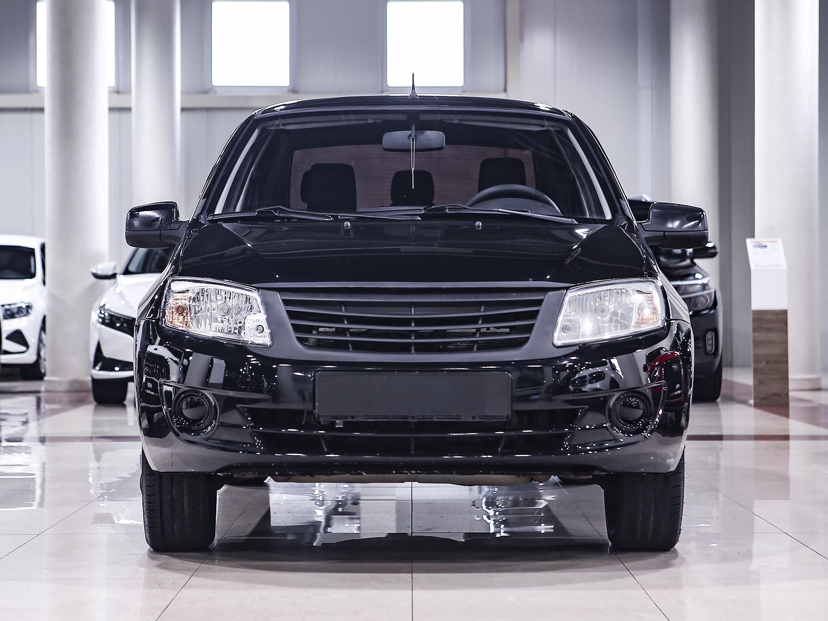 Купить Granta с пробегом