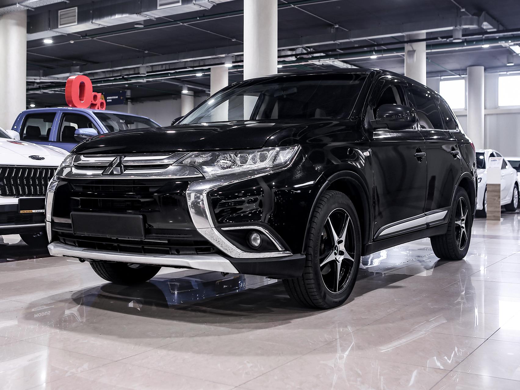 Купить Outlander с пробегом