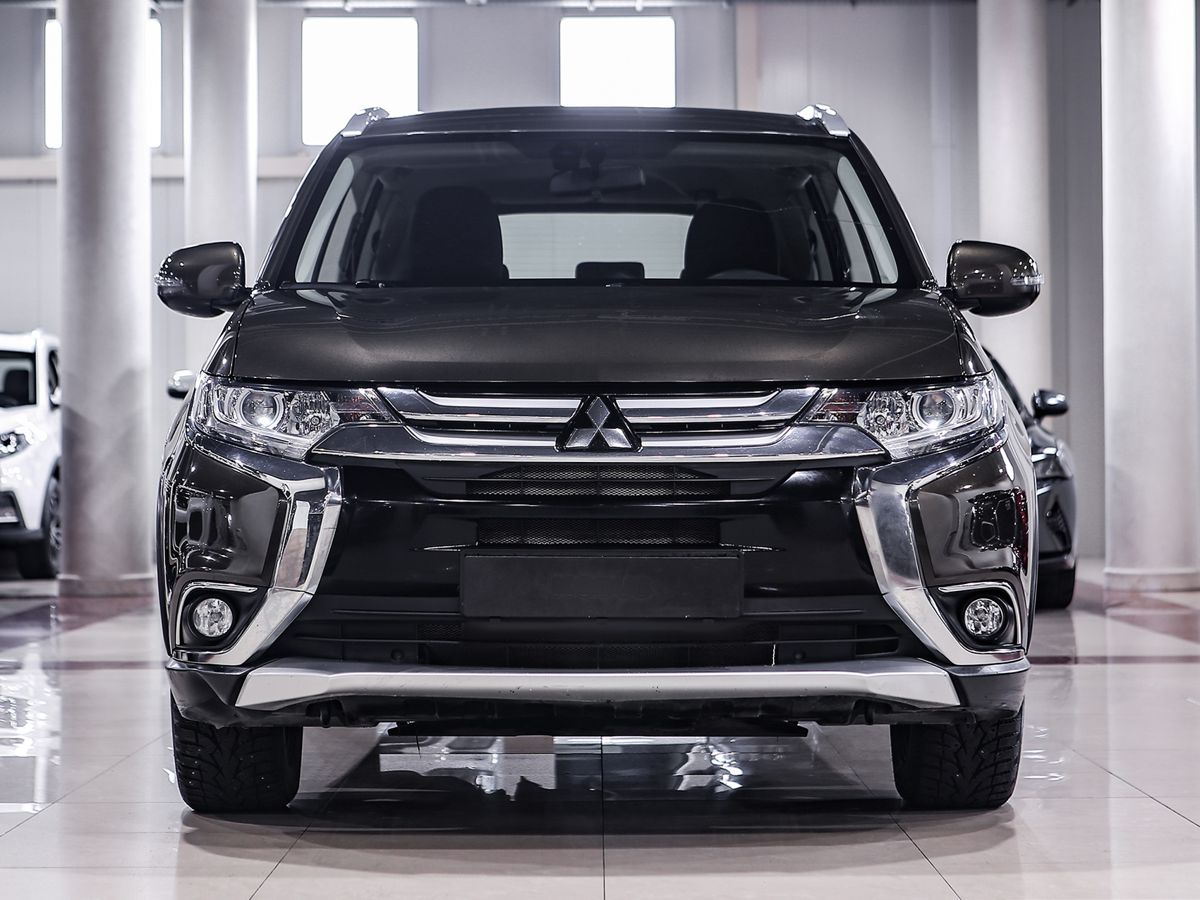 Купить Outlander с пробегом