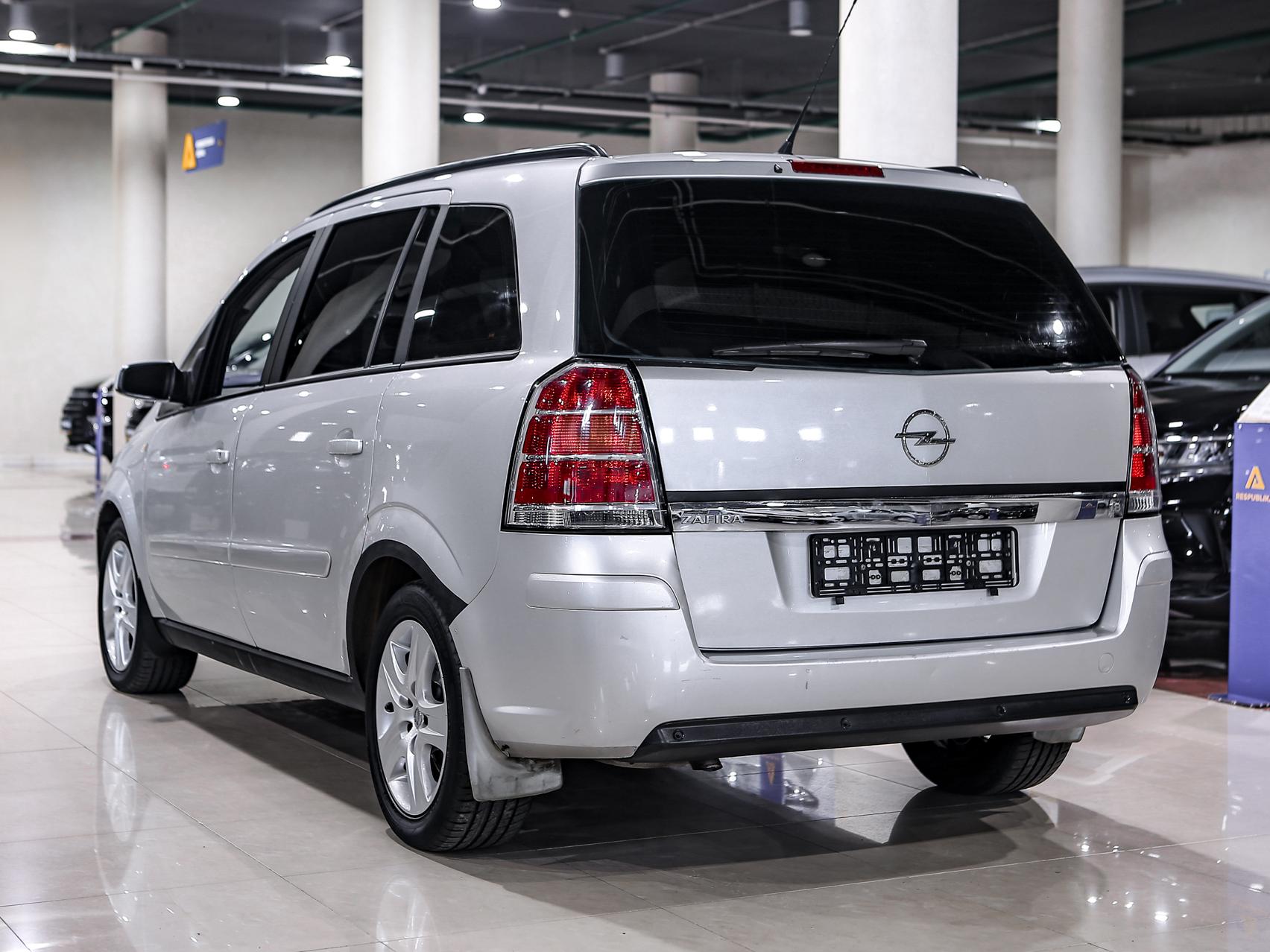 Купить Zafira с пробегом