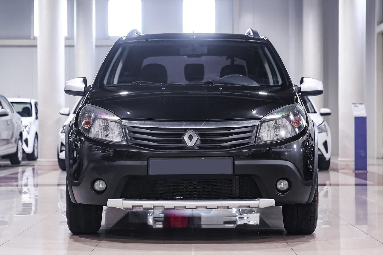 Купить Sandero с пробегом