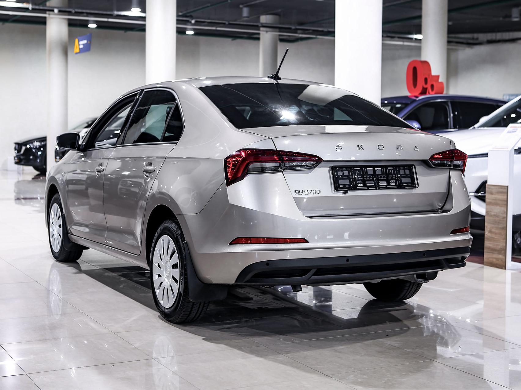 Купить Rapid с пробегом